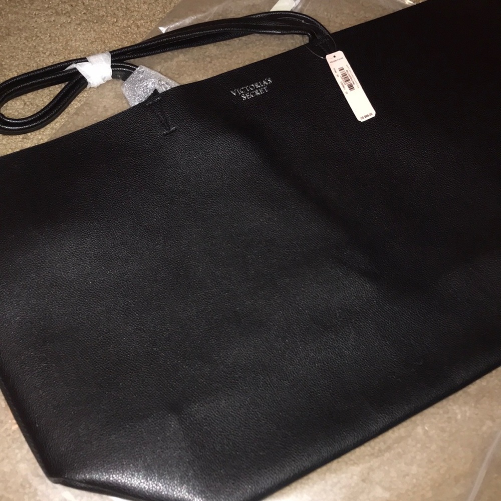 VS Black new Tote 👜💕👍🏽